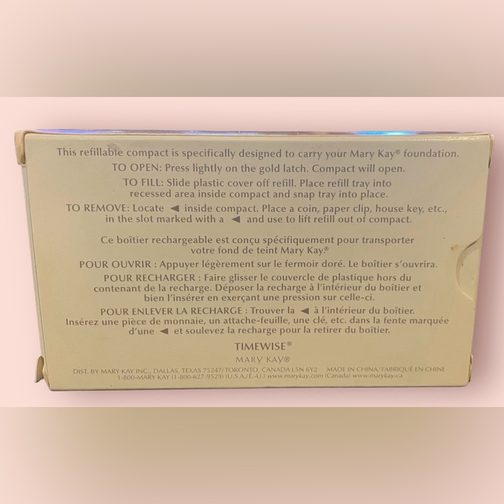 Mary Kay Time Wise Foundation Compact - Picture 6 of 6